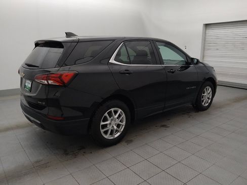Used 2023 Chevrolet Equinox LT w/ Driver Convenience Package image 10