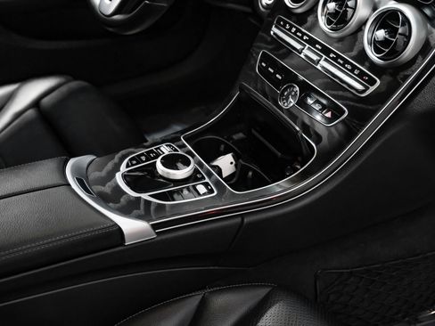 Used 2020 Mercedes-Benz C 300 Sedan image 26
