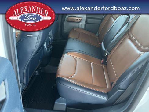 Used 2024 Ford Maverick Lariat image 14