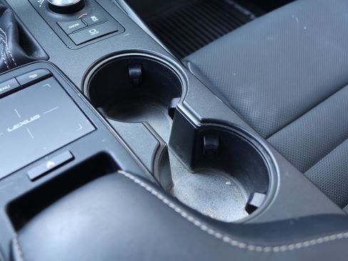 Used 2021 Lexus IS 350 F Sport RWD image 32