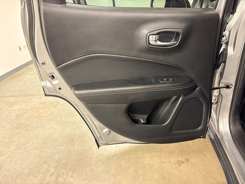 Used 2021 Jeep Compass Sport w/ Cold Weather Group image 27