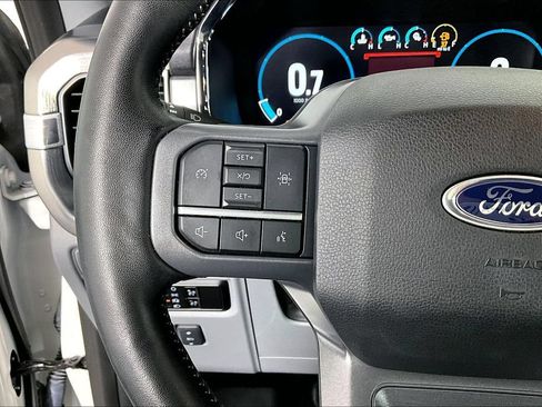 Used 2023 Ford F150 Lariat w/ Max Trailer Tow Package AWD/4WD image 18