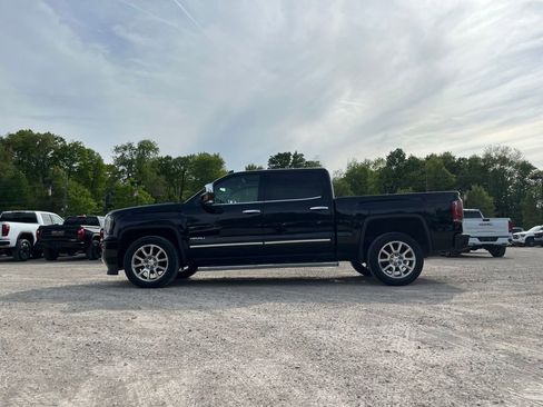 Used 2016 GMC Sierra 1500 Denali w/ Enhanced Driver Alert Package AWD/4WD image 16