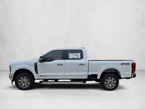 New 2026 Ford F250 Lariat w/ Chrome Package image 5