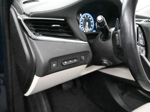 Used 2024 Buick Enclave Avenir w/ Avenir Technology Package AWD/4WD image 23
