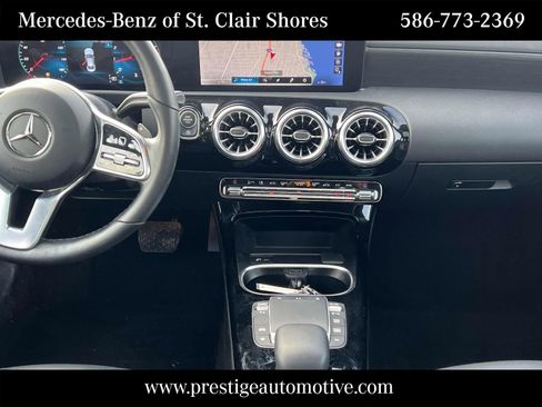 Used 2023 Mercedes-Benz CLA 250 4MATIC image 17