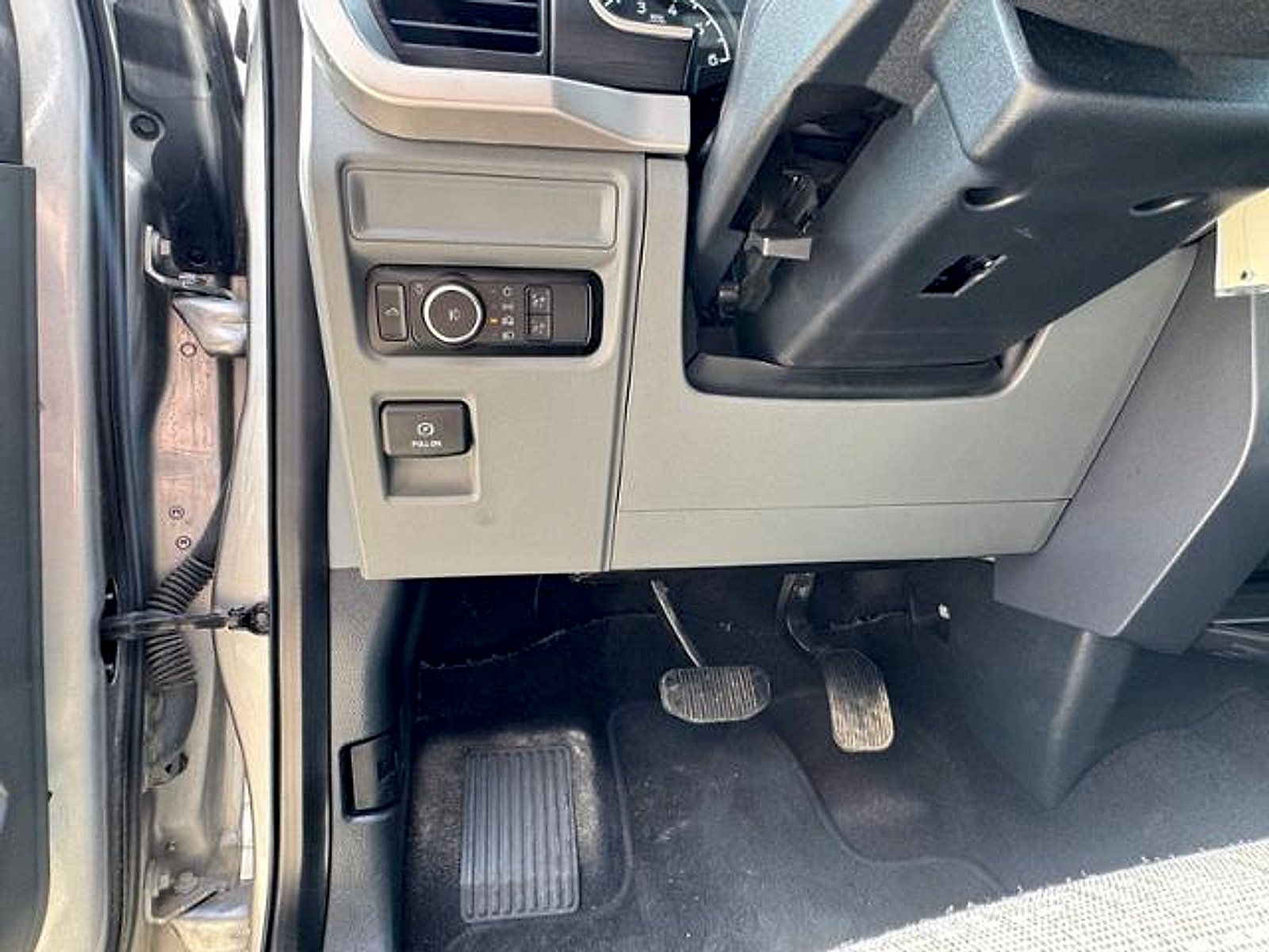 Used 2023 Ford F150 XLT w/ Trailer Tow Package AWD/4WD image 15