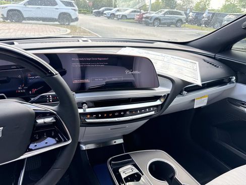 New 2026 Cadillac Lyriq Luxury w/ LPO, Floor Liner Package RWD image 26