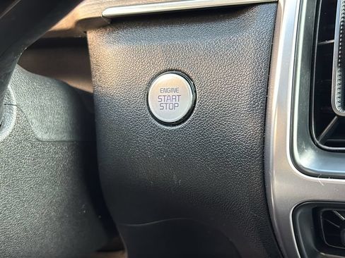 Used 2023 Kia Sorento S w/ Panoramic Sunroof Package AWD/4WD image 12