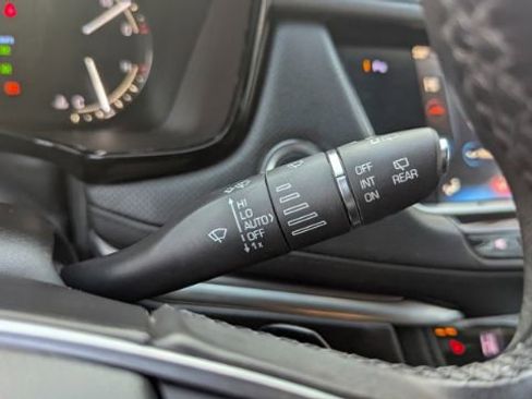 Used 2019 Cadillac XT5 Luxury image 30