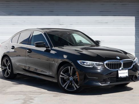 Used 2022 BMW 330e w/ Premium Package RWD image 1