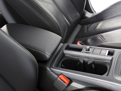 Used 2022 Audi Q3 2.0T Premium w/ Black Optic Sport Package image 16