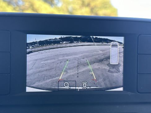 Used 2024 Ford Transit 350 XL image 29