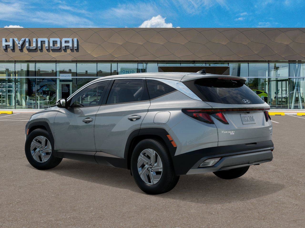 New 2026 Hyundai Tucson Blue SE FWD image 5