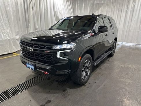 Certified 2024 Chevrolet Tahoe Z71 w/ Luxury Package image 6