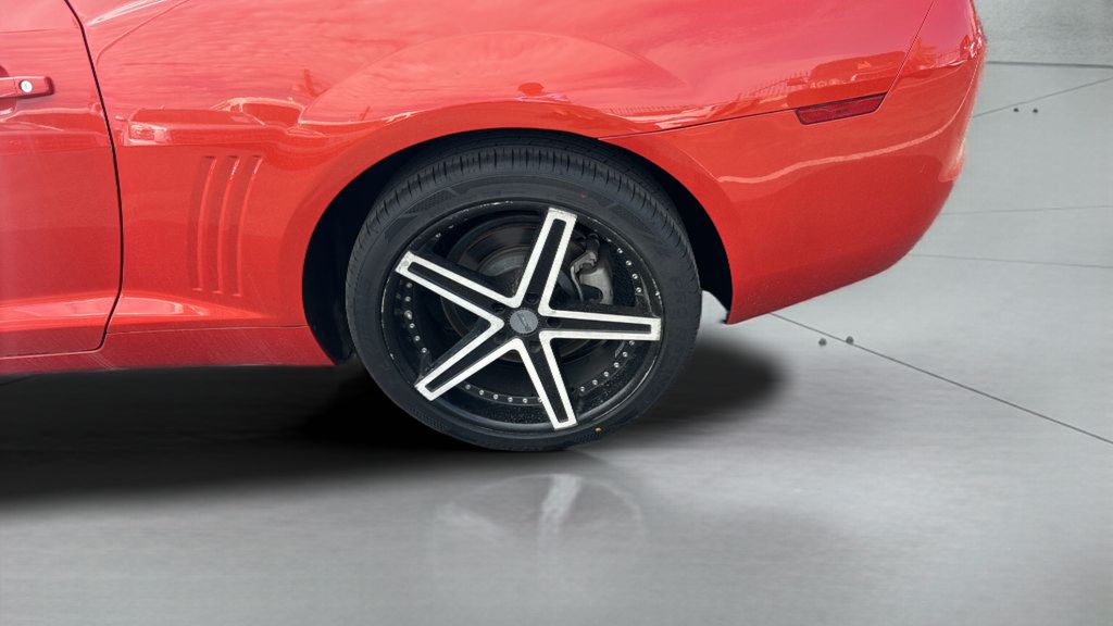 Used 2012 Chevrolet Camaro LS RWD image 37