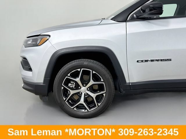 Used 2024 Jeep Compass Limited AWD/4WD image 29