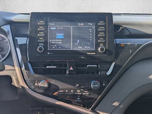 Used 2022 Toyota Camry LE FWD image 18
