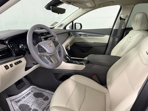 New 2025 Cadillac XT5 Premium Luxury w/ Technology Package image 13
