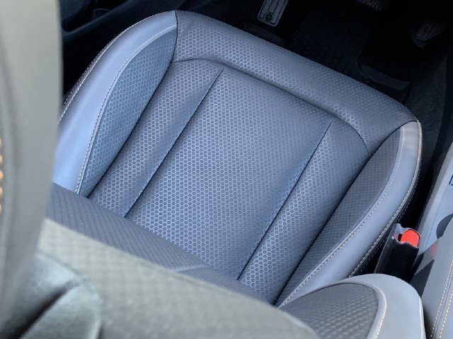Used 2025 Subaru Crosstrek 2.5i Wilderness w/ Crosstrek Mirror Package AWD/4WD image 18
