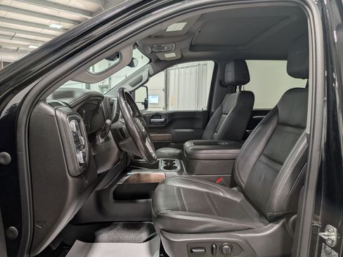 Used 2021 GMC Sierra 2500 Denali w/ Denali Black Diamond Edition image 17