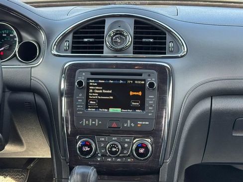 Used 2017 Buick Enclave Leather AWD/4WD image 13