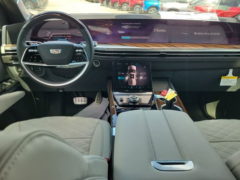New 2026 Cadillac Escalade ESV Platinum Sport image 13