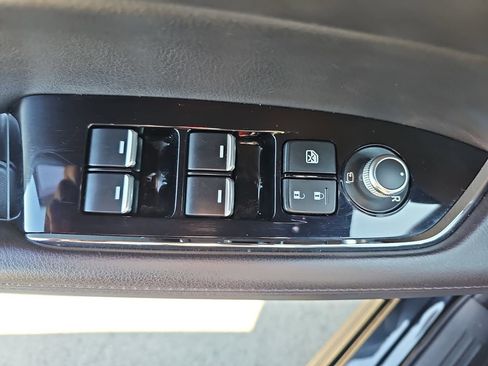 Used 2022 MAZDA CX-5 Signature image 32