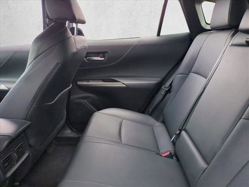 Certified 2024 Toyota Venza XLE AWD/4WD image 18