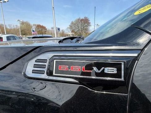 New 2026 GMC Sierra 2500 AT4 w/ Technology Package AWD/4WD image 10