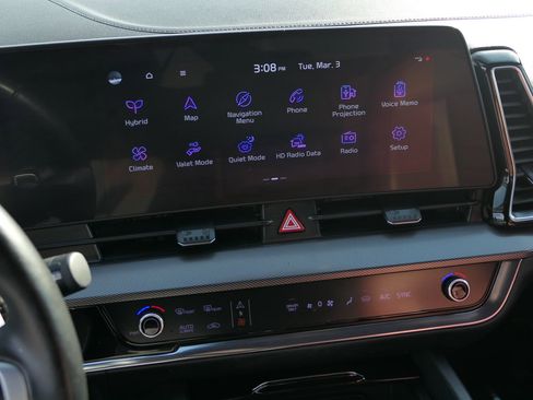 Used 2023 Kia Sportage SX Prestige image 18