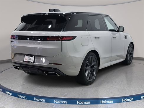 Used 2024 Land Rover Range Rover Sport Dynamic SE image 6