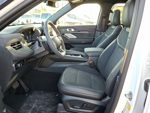 New 2026 Ford Explorer Tremor w/ Tremor Ultimate Package AWD/4WD image 8