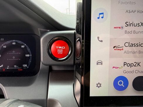 Used 2024 Toyota Tacoma TRD Sport image 23