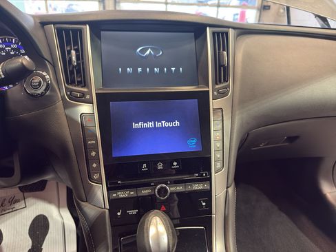 Used 2014 INFINITI Q50 Premium w/ Navigation Package AWD/4WD image 19