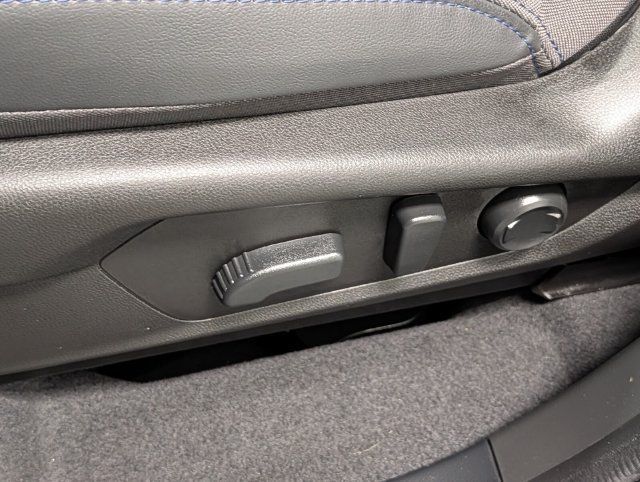 Used 2025 Subaru Forester Premium w/ Protection Package (1PH) AWD/4WD image 11