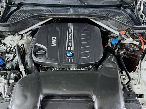 Used 2015 BMW X5 xDrive35d AWD/4WD image 34
