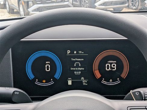 New 2026 Hyundai Tucson SE image 30