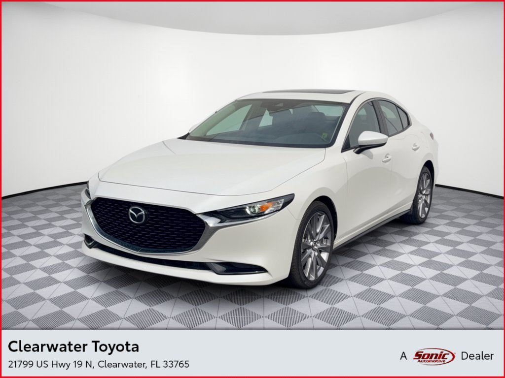 Used 2023 MAZDA MAZDA3 s FWD image 1