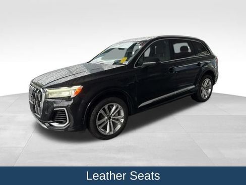 Used 2025 Audi Q7 3.0T Premium Plus AWD/4WD image 4