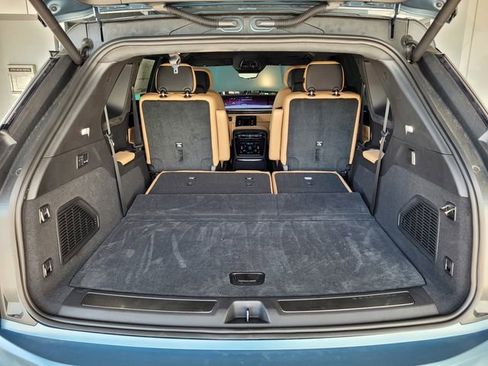 New 2025 Cadillac Escalade IQ Sport 2 w/ LPO, ONYX Package image 26