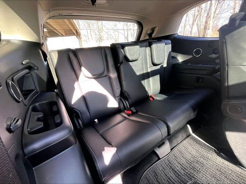 Certified 2025 Subaru Ascent Limited image 18