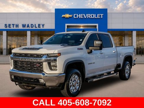 Used 2023 Chevrolet Silverado 2500 LT w/ Convenience Package AWD/4WD image 3
