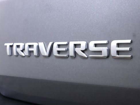 Used 2020 Chevrolet Traverse LS FWD image 35