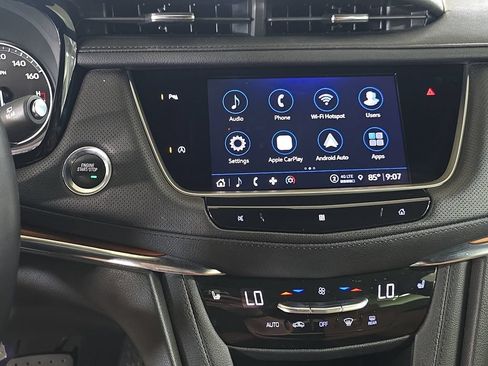 Used 2021 Cadillac XT5 Premium Luxury FWD image 23