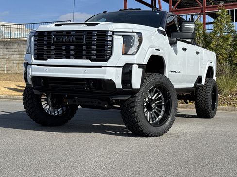 New 2026 GMC Sierra 2500 Denali Ultimate w/ Max Trailering Package image 5