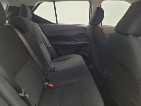 Used 2024 Nissan Kicks S FWD image 19