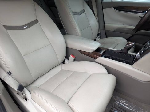 Used 2013 Cadillac XTS Platinum FWD image 11