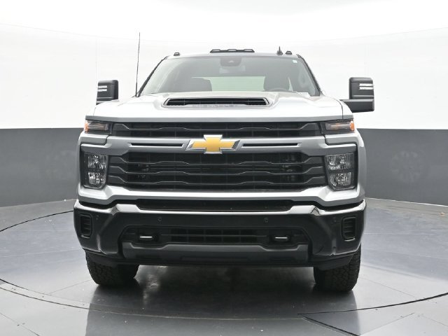 New 2026 Chevrolet Silverado 2500 Custom w/ Custom Value Package AWD/4WD image 2