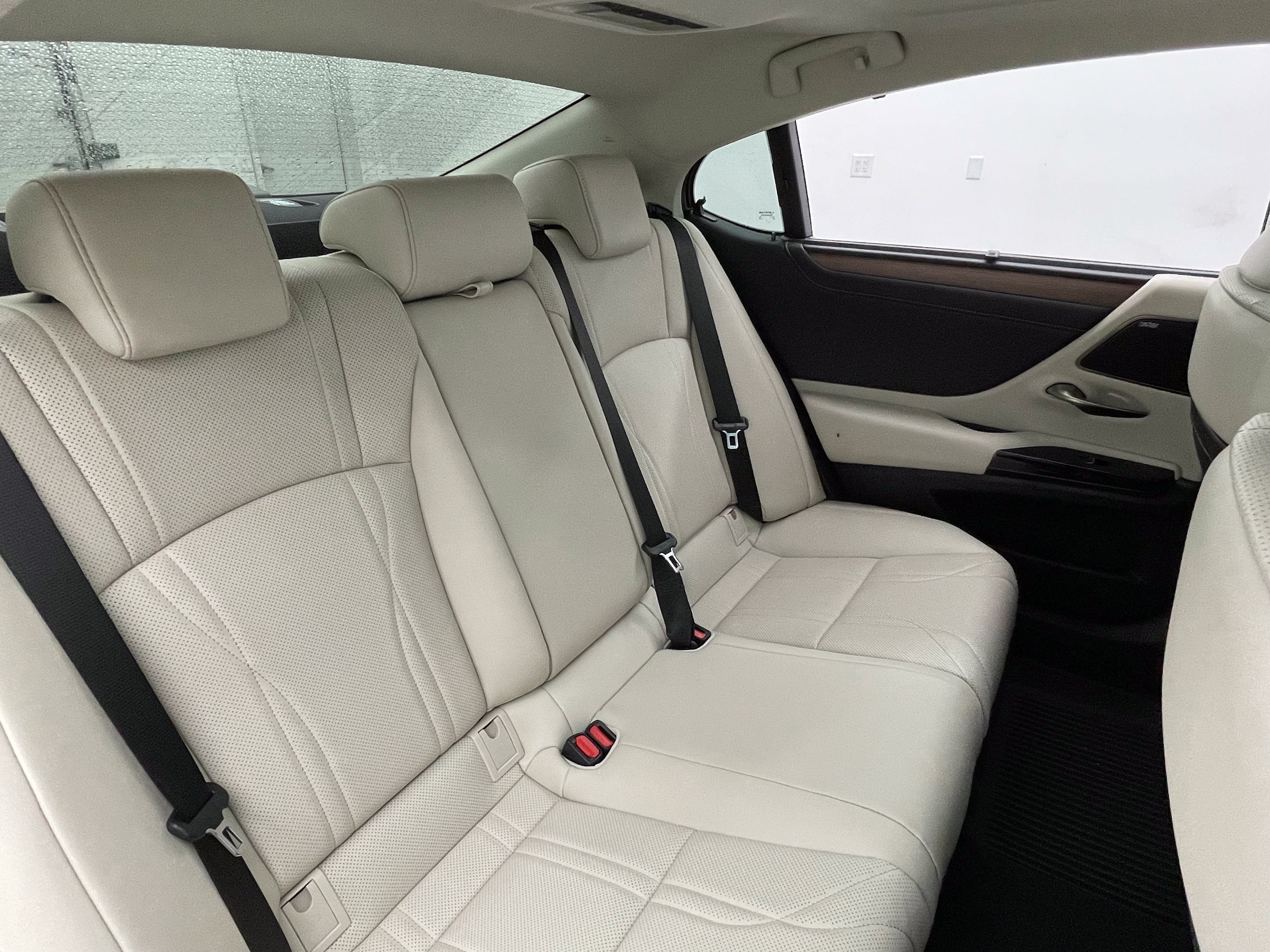 Used 2024 Lexus ES 350 Ultra Luxury w/ Accessory Package (Z2) FWD image 42